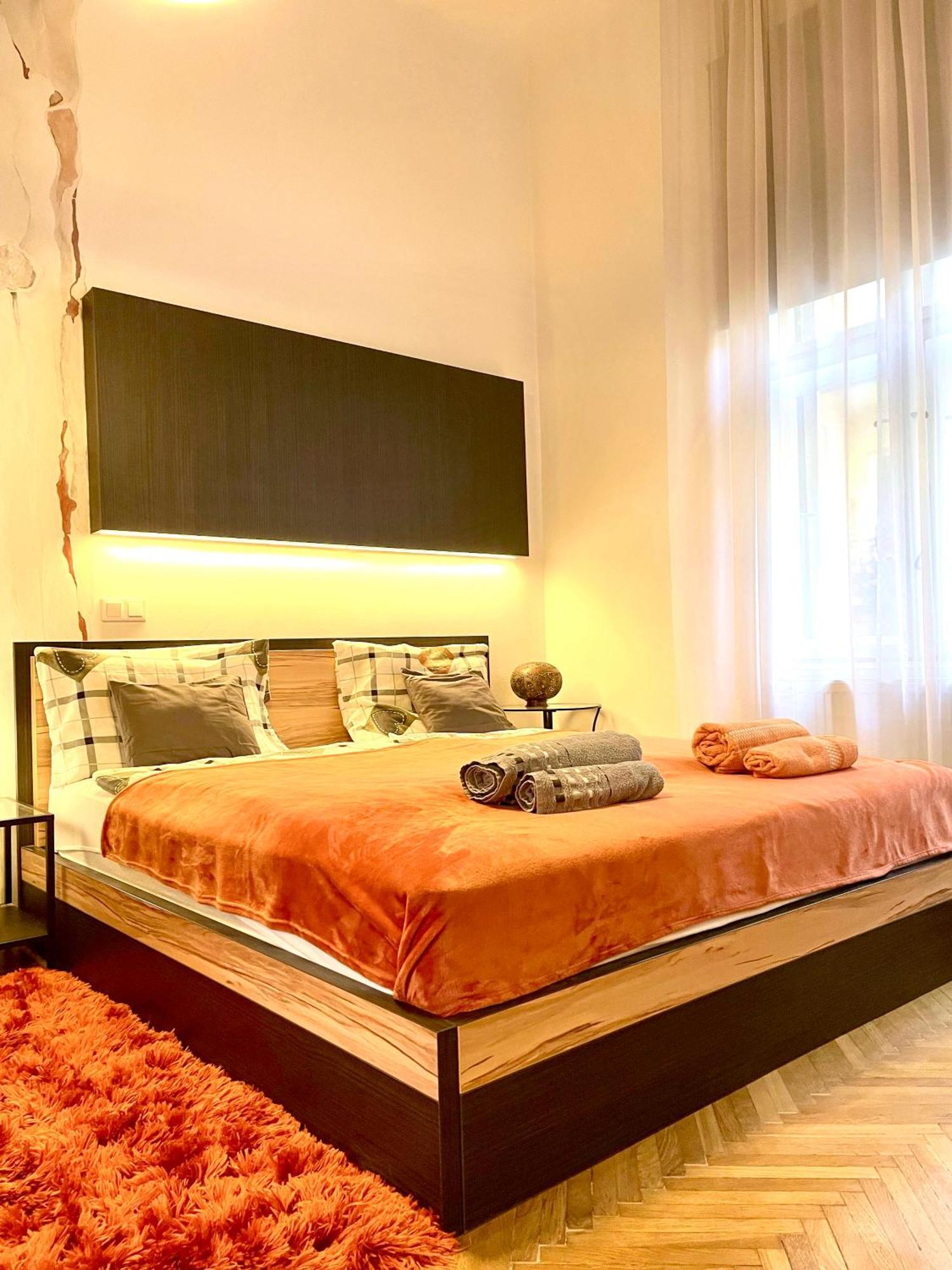 Appartement Orange Pearl 3 Next To Danube Budapest