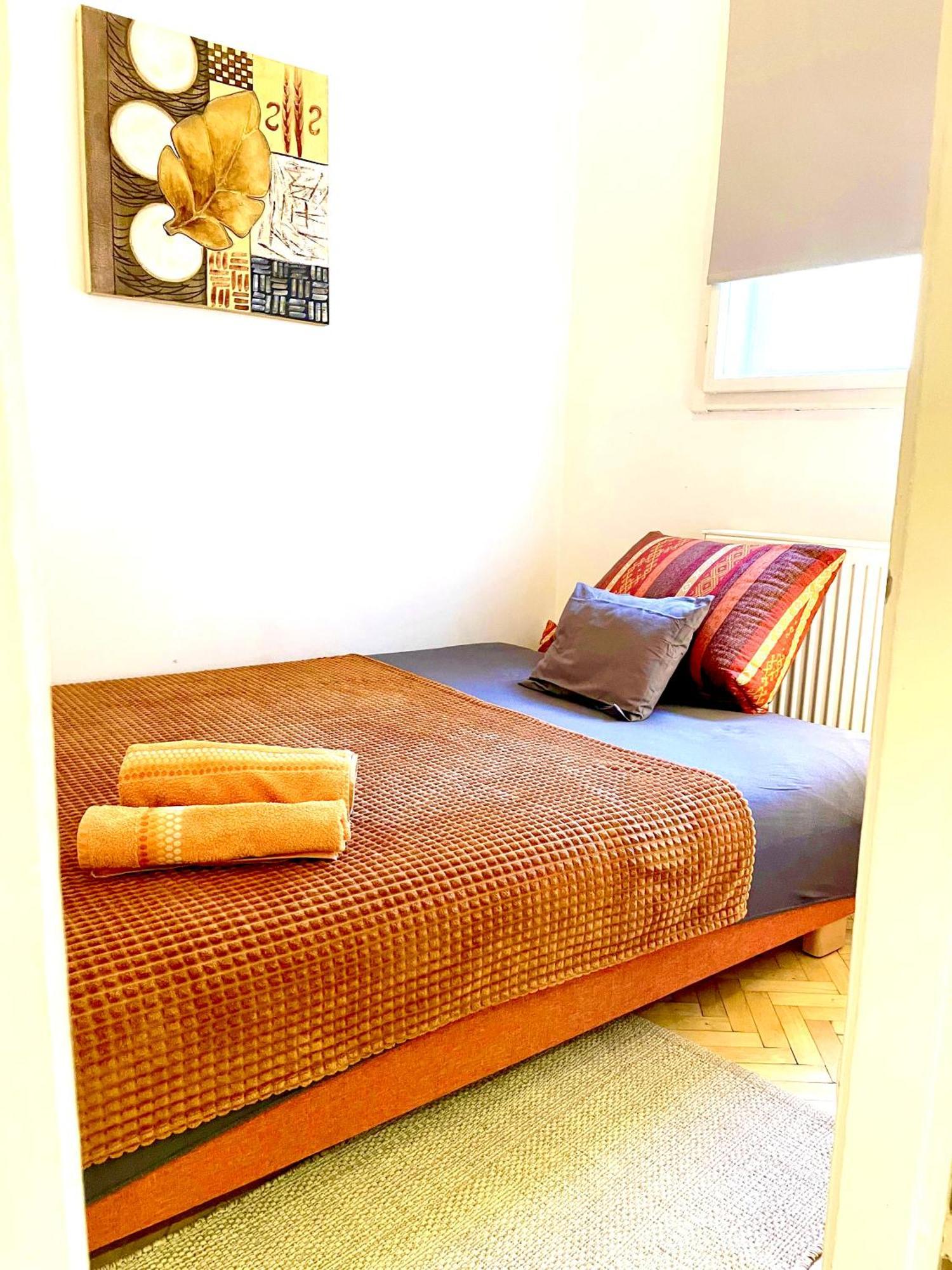 Appartement Orange Pearl 3 Next To Danube Budapest